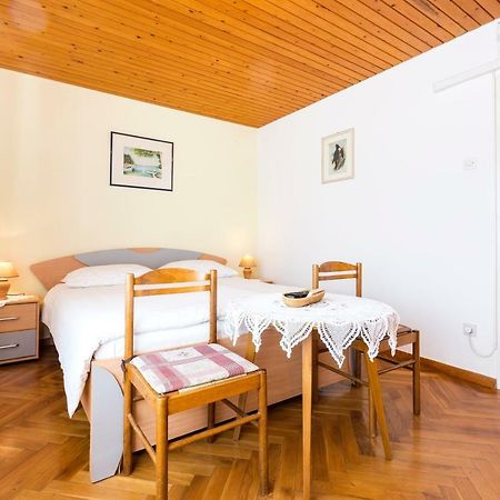 Apartment Marija مالي لوشينغْ المظهر الخارجي الصورة