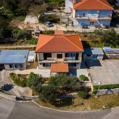 Apartment Marija مالي لوشينغْ المظهر الخارجي الصورة