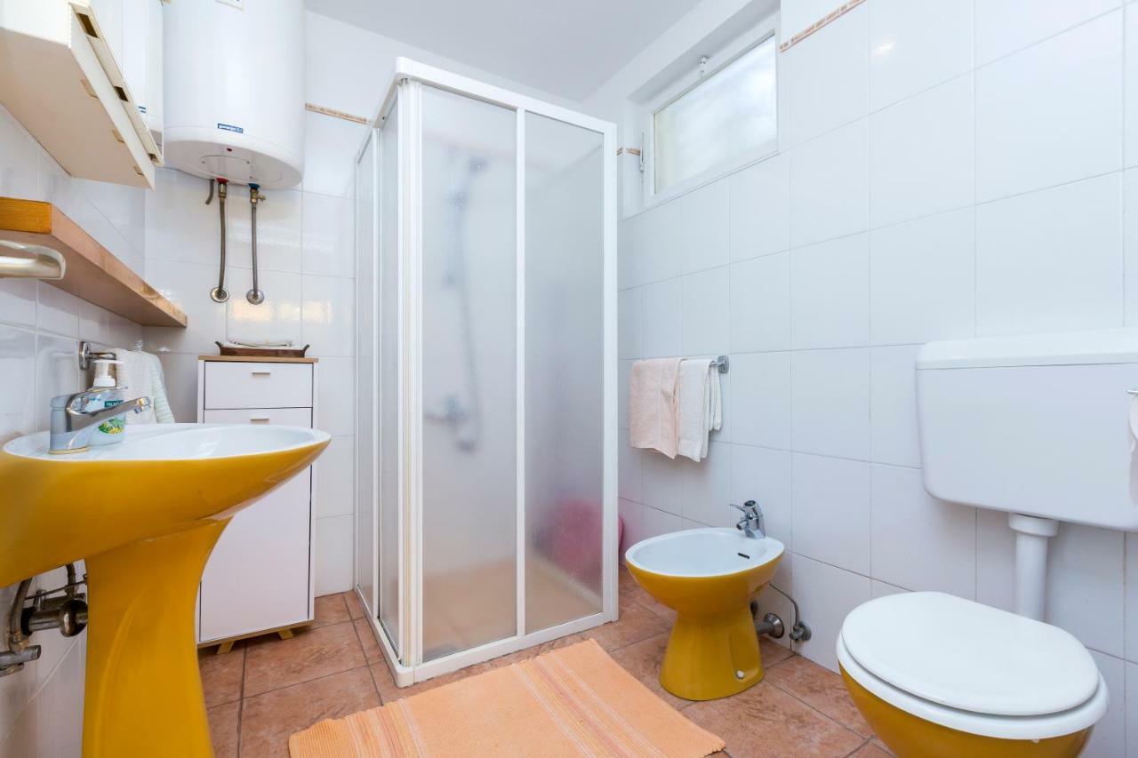 Apartment Marija مالي لوشينغْ المظهر الخارجي الصورة