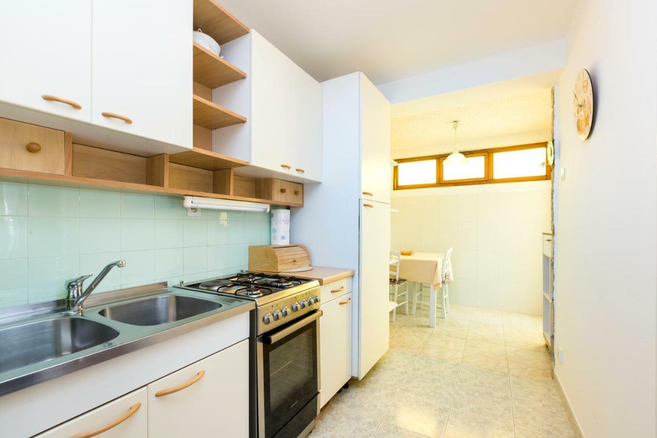 Apartment Marija مالي لوشينغْ المظهر الخارجي الصورة