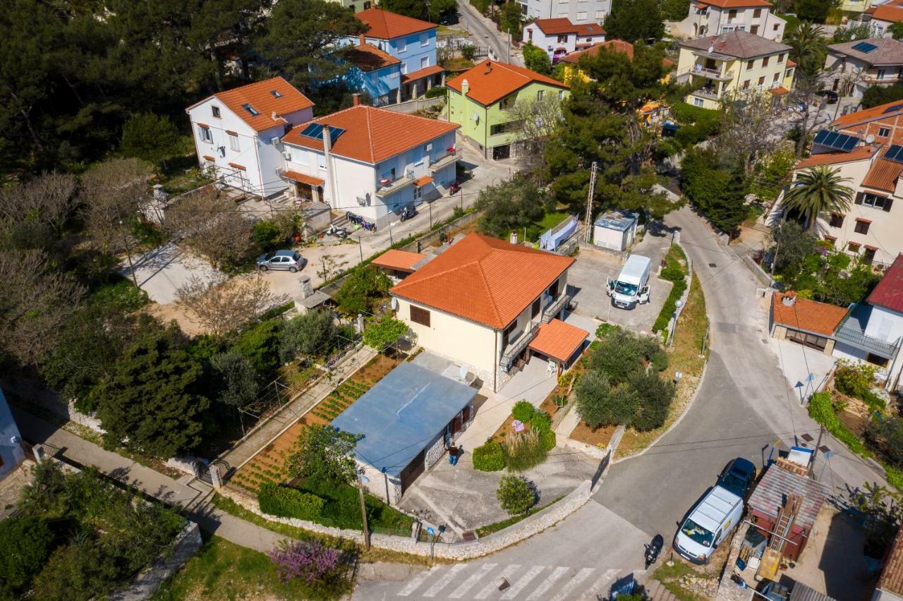 Apartment Marija مالي لوشينغْ المظهر الخارجي الصورة